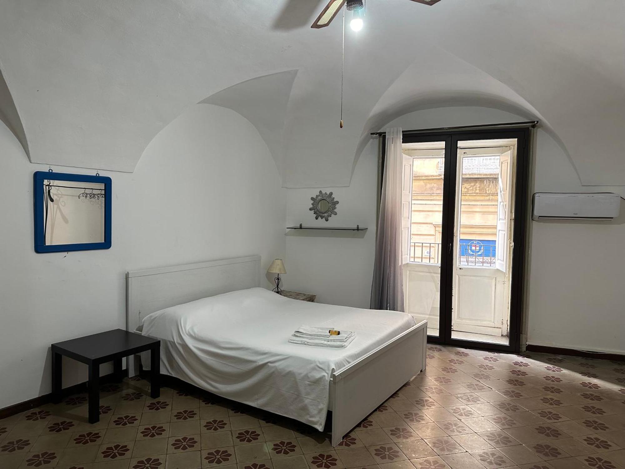 Appartamento Oldtown Centro Storico Катанія Екстер'єр фото